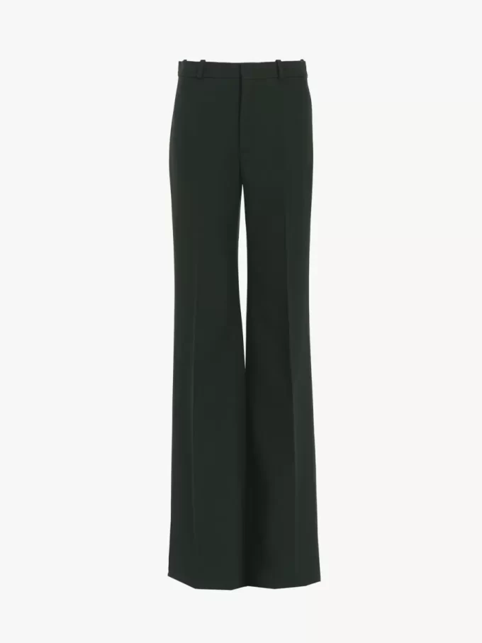 Ausgestellte, maßgeschneiderte Hose aus Wollkrepp Ausgestellte, maßgeschneiderte Hose aus Wollkrepp