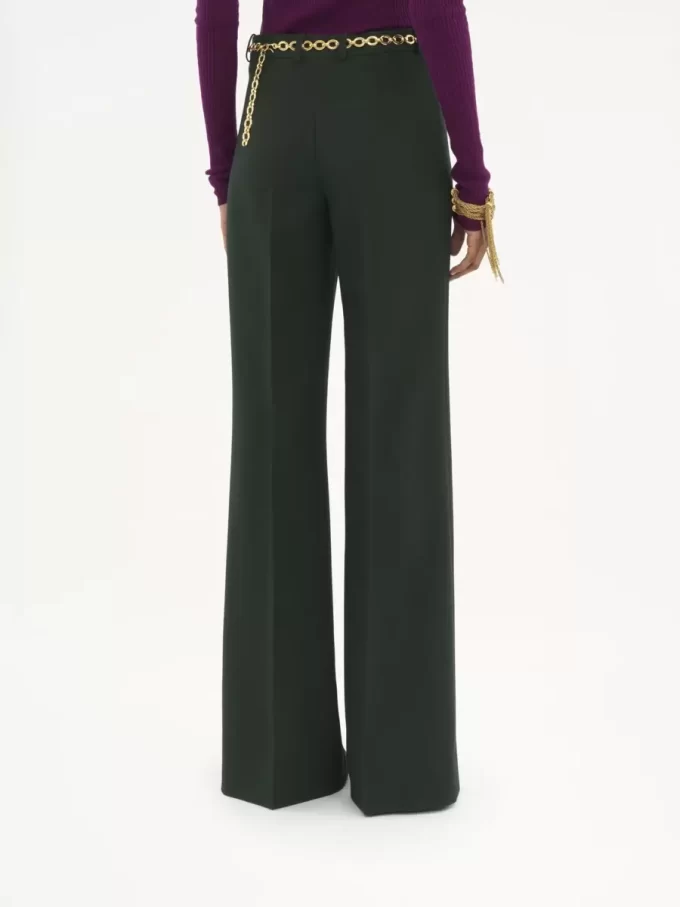 Ausgestellte, maßgeschneiderte Hose aus Wollkrepp Ausgestellte, maßgeschneiderte Hose aus Wollkrepp