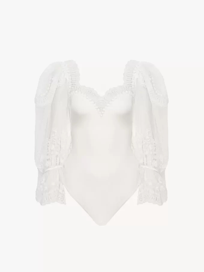 Body mit Puffärmeln aus glänzendem Stretch-Jersey und Spitze Body mit Puffärmeln aus glänzendem Stretch-Jersey und Spitze