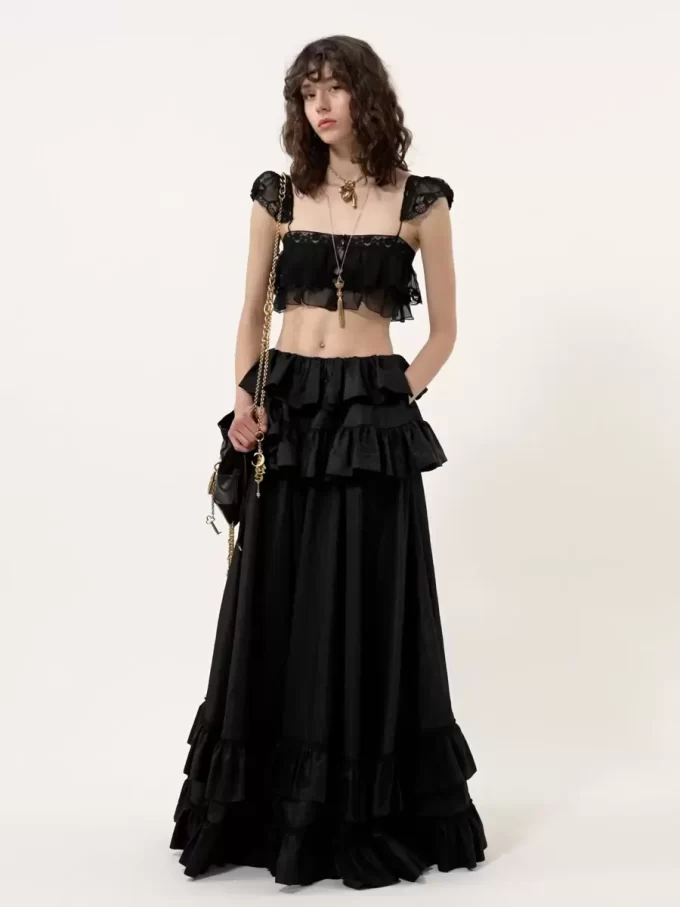 Bralette mit Rüschen aus Seidenmousseline und Spitze Bralette mit Rüschen aus Seidenmousseline und Spitze