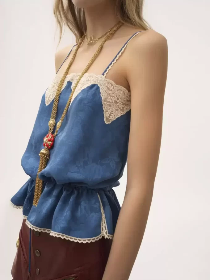 Camisole-Top mit Kordelzug aus Seidenjacquard und Spitze Camisole-Top mit Kordelzug aus Seidenjacquard und Spitze