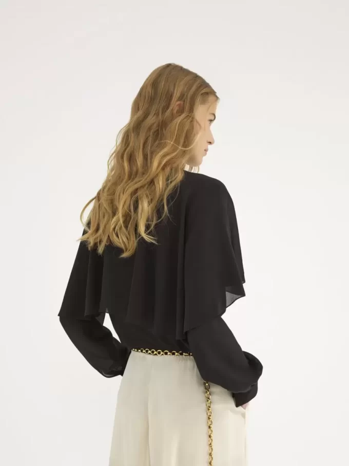 Cape-Bluse aus Seiden-Georgette Cape-Bluse aus Seiden-Georgette