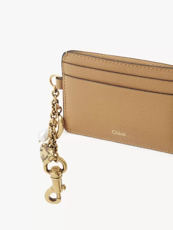 Chloé Charms Kartenetui aus genarbtem Leder Chloé Charms Kartenetui aus genarbtem Leder