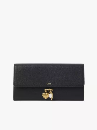 Chloé Charms langes Portemonnaie mit Klappe aus genarbtem Leder