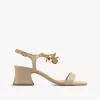 Chloé Charms Sandale mit Absatz Chloé Charms Sandale mit Absatz