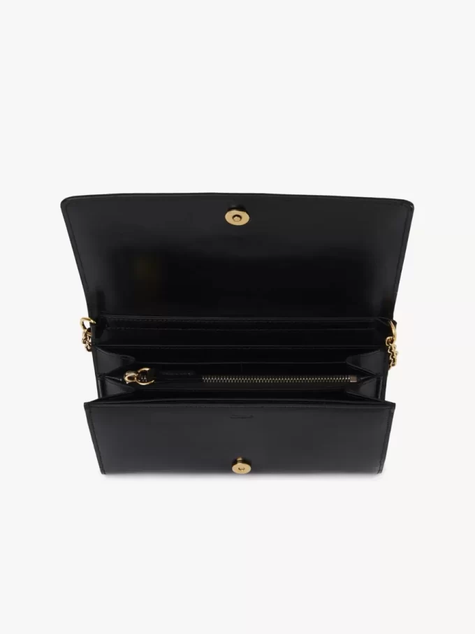 Chloé Iconic Klappengeldbörse an Kette aus glänzendem Leder