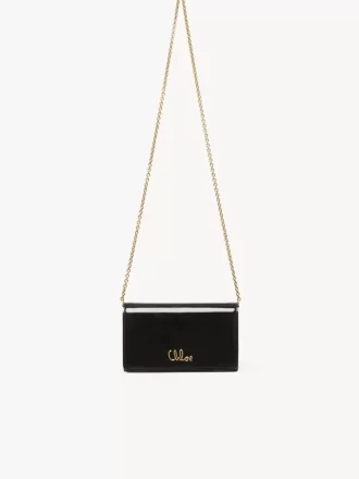 Chloé Iconic Klappengeldbörse mit Kette aus Lackleder