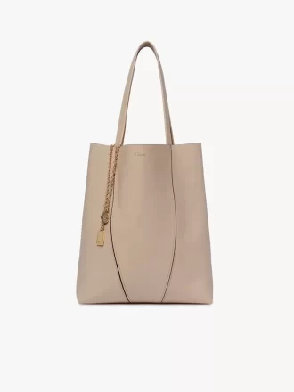 chlo spin tote bag aus genarbtem leder 1 330x440 - Chlo&eacute; Spin Tote Bag aus genarbtem Leder