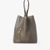 Chloé Spin Tote Bag aus genarbtem Leder Chloé Spin Tote Bag aus genarbtem Leder