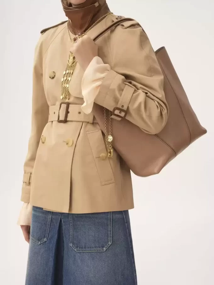 Chloé Spin Tote Bag aus genarbtem Leder Chloé Spin Tote Bag aus genarbtem Leder
