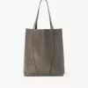 Chloé Spin Tote Bag aus genarbtem Leder Chloé Spin Tote Bag aus genarbtem Leder