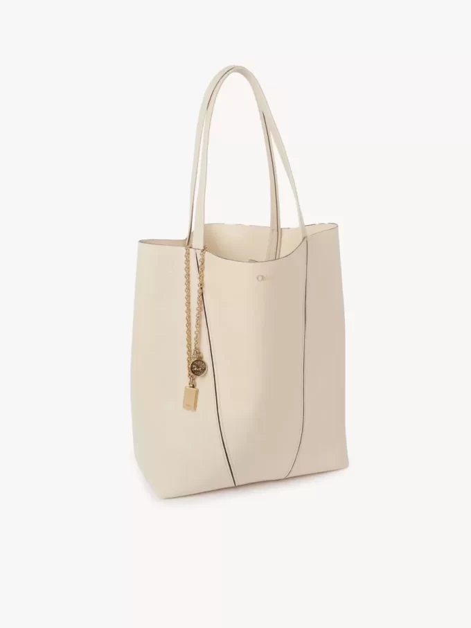 Chloé Spin Tote Bag aus genarbtem Leder Chloé Spin Tote Bag aus genarbtem Leder