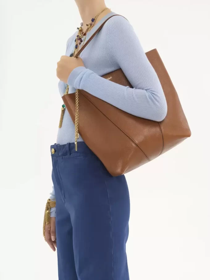 Chloé Spin Tote Bag aus genarbtem Leder