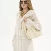 Chloé Spin Tote Bag aus genarbtem Leder Chloé Spin Tote Bag aus genarbtem Leder