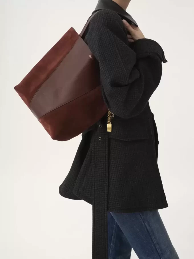 Chloé Spin Tote Bag aus genarbtem Leder und Wildleder Chloé Spin Tote Bag aus genarbtem Leder und Wildleder
