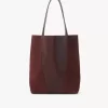 Chloé Spin Tote Bag aus genarbtem Leder und Wildleder Chloé Spin Tote Bag aus genarbtem Leder und Wildleder