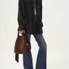 Chloé Spin Tote Bag aus genarbtem Leder und Wildleder Chloé Spin Tote Bag aus genarbtem Leder und Wildleder