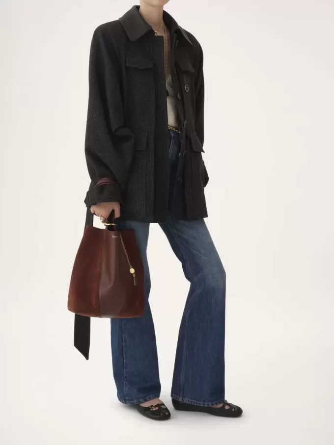 Chloé Spin Tote Bag aus genarbtem Leder und Wildleder Chloé Spin Tote Bag aus genarbtem Leder und Wildleder