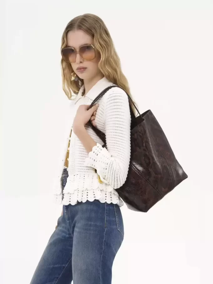 Chloé Spin Tote Bag aus Leder mit Python-Effekt Chloé Spin Tote Bag aus Leder mit Python-Effekt