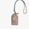 Chloé Symbols Bananenanhänger aus metallisiertem Leder Chloé Symbols Bananenanhänger aus metallisiertem Leder