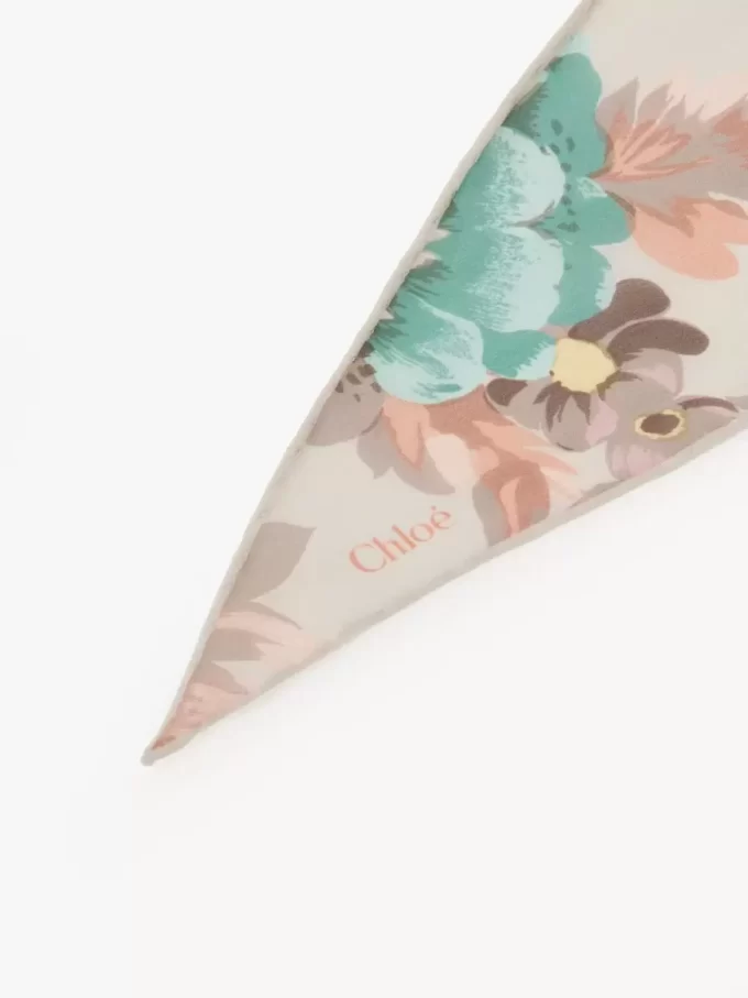 Das Chloé Visier aus Bast Das Chloé Visier aus Bast