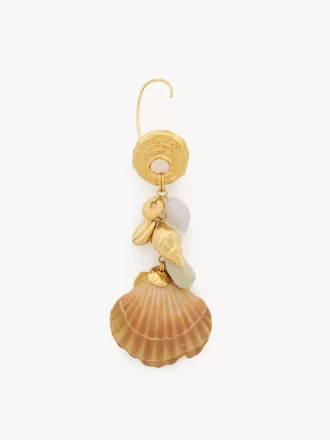 Der Chloé Shells Mono-Ohrring