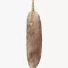 Der Treasure Tails-Charme aus Lammfell Der Treasure Tails-Charme aus Lammfell