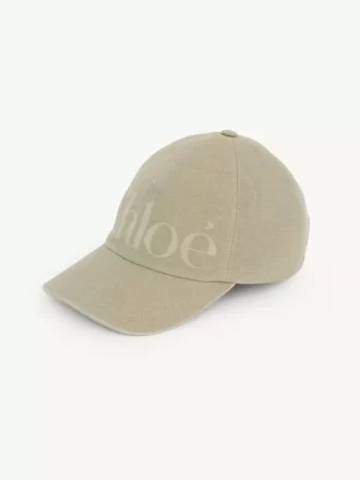 Die Chloé Essentials-Kappe aus gewaschener Baumwolle