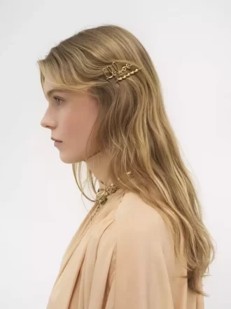 Die Chloé Iconic Haarspangen