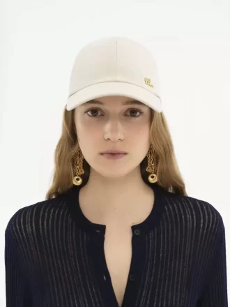Die Chloé Iconic-Kappe aus Baumwoll-Canvas