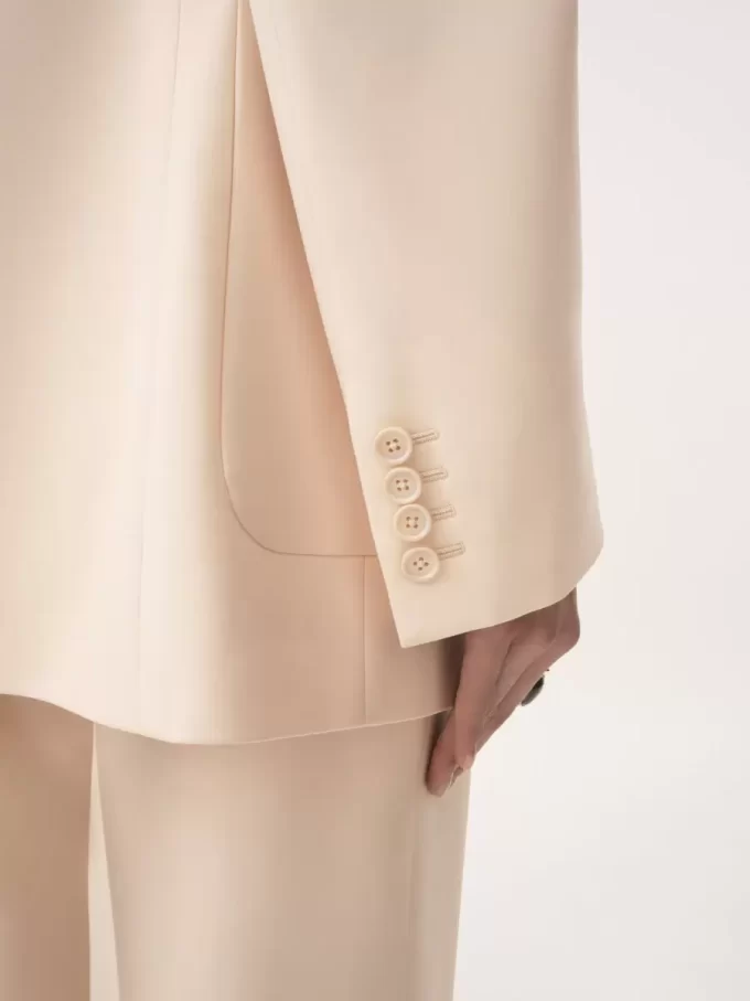 Einreihiges Sakko aus Wollgabardine Einreihiges Sakko aus Wollgabardine