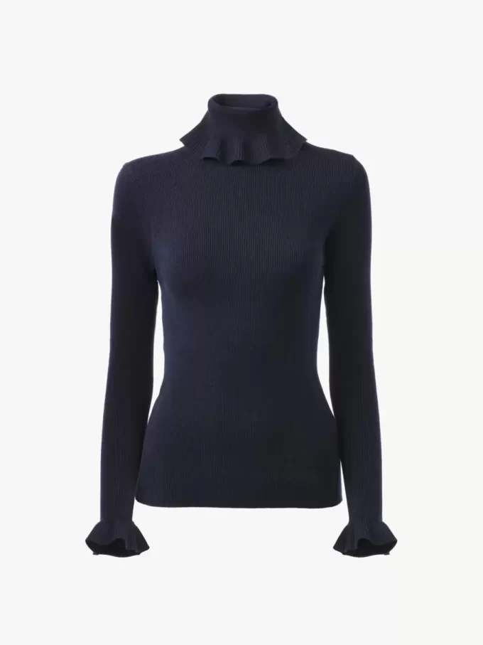 Figurbetonter Rollkragenpullover aus Baumwoll-Woll-Strick Figurbetonter Rollkragenpullover aus Baumwoll-Woll-Strick