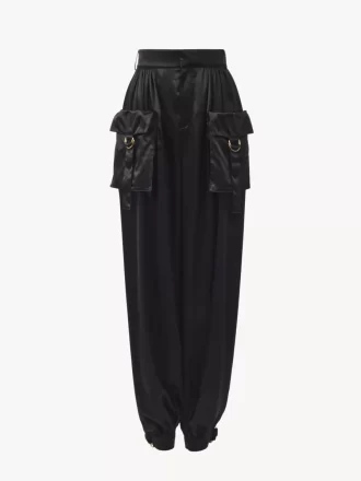 Fließende Cargohose aus Seidensatin