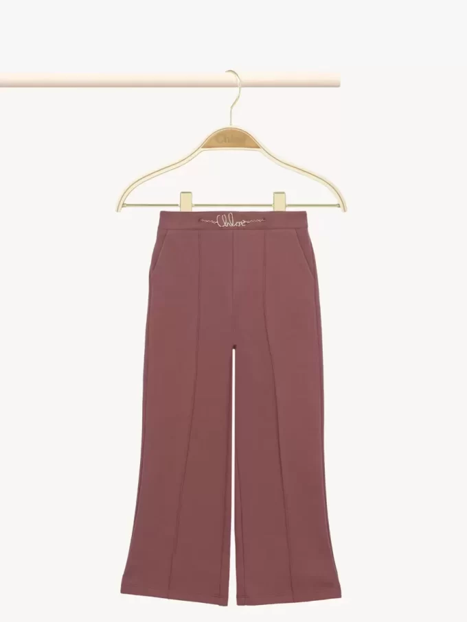 Gerade geschnittene Kinderhosen Gerade geschnittene Kinderhosen