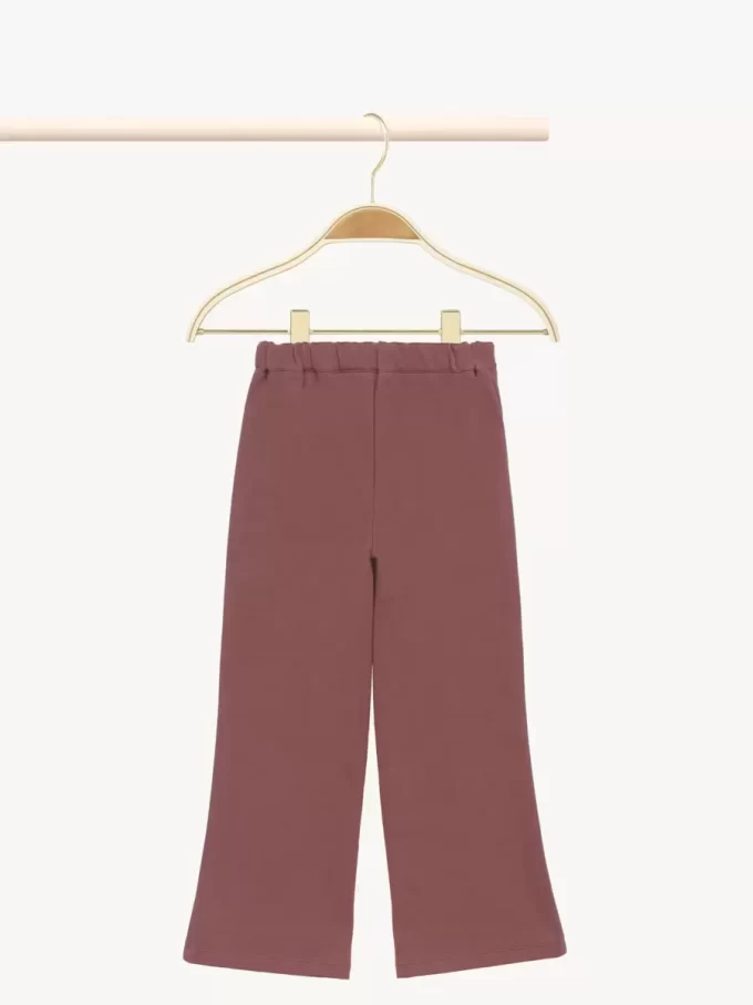 Gerade geschnittene Kinderhosen Gerade geschnittene Kinderhosen