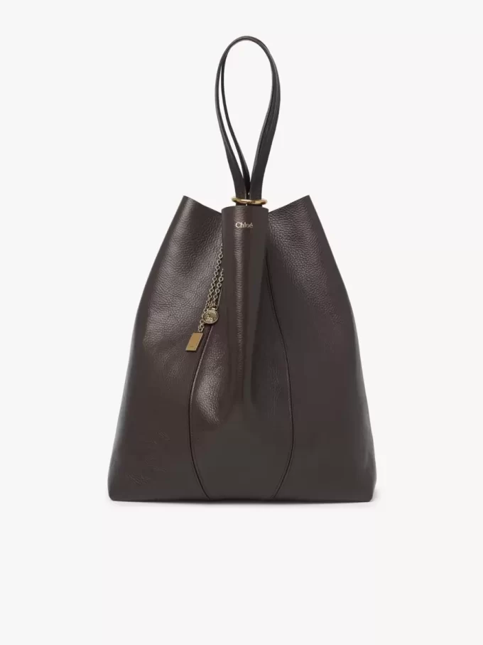 Große Chloé Spin Tote Bag aus genarbtem Leder Große Chloé Spin Tote Bag aus genarbtem Leder