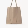 Große Chloé Spin Tote Bag aus genarbtem Leder Große Chloé Spin Tote Bag aus genarbtem Leder