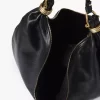 Große Hobo-Tasche mit Armband aus genarbtem Leder Große Hobo-Tasche mit Armband aus genarbtem Leder