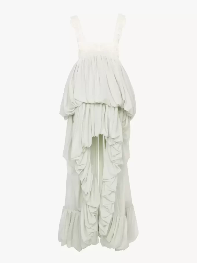 High-Low-Rüschenkleid aus Habotai-Seide und Spitze High-Low-Rüschenkleid aus Habotai-Seide und Spitze