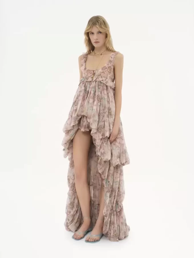 High-Low-Rüschenkleid aus Seidenmousseline High-Low-Rüschenkleid aus Seidenmousseline