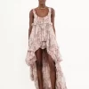 High-Low-Rüschenkleid aus Seidenmousseline High-Low-Rüschenkleid aus Seidenmousseline