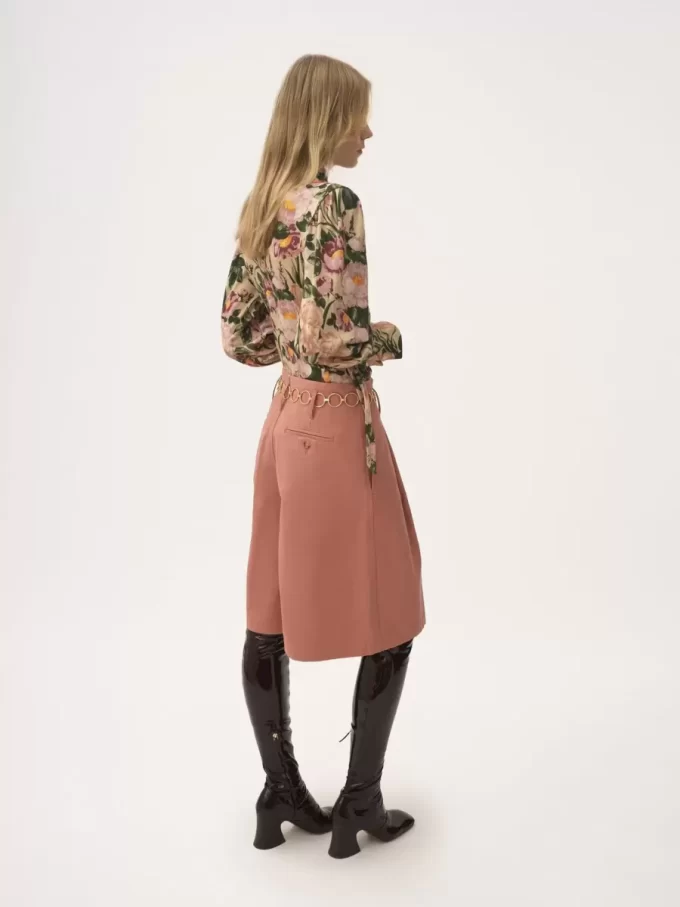 High-Rise-Bermudashorts mit weitem Bein aus Baumwolle High-Rise-Bermudashorts mit weitem Bein aus Baumwolle