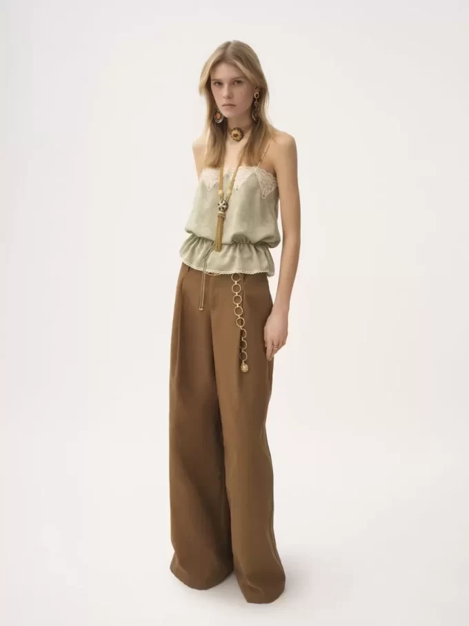 High-Rise-Hose mit weitem Bein aus Baumwoll-Canvas High-Rise-Hose mit weitem Bein aus Baumwoll-Canvas