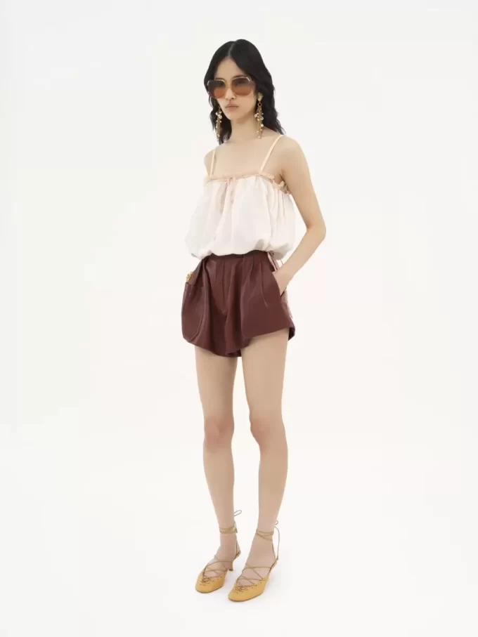 High-Rise-Shorts aus Leder