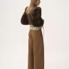 Hochgeschlossene Kurzjacke aus Leder Hochgeschlossene Kurzjacke aus Leder