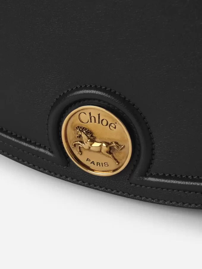 Horse Medal Satteltasche aus genarbtem Leder Horse Medal Satteltasche aus genarbtem Leder
