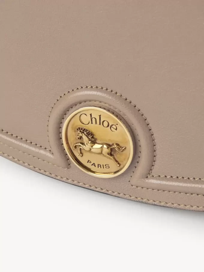 Horse Medal Satteltasche aus genarbtem Leder Horse Medal Satteltasche aus genarbtem Leder