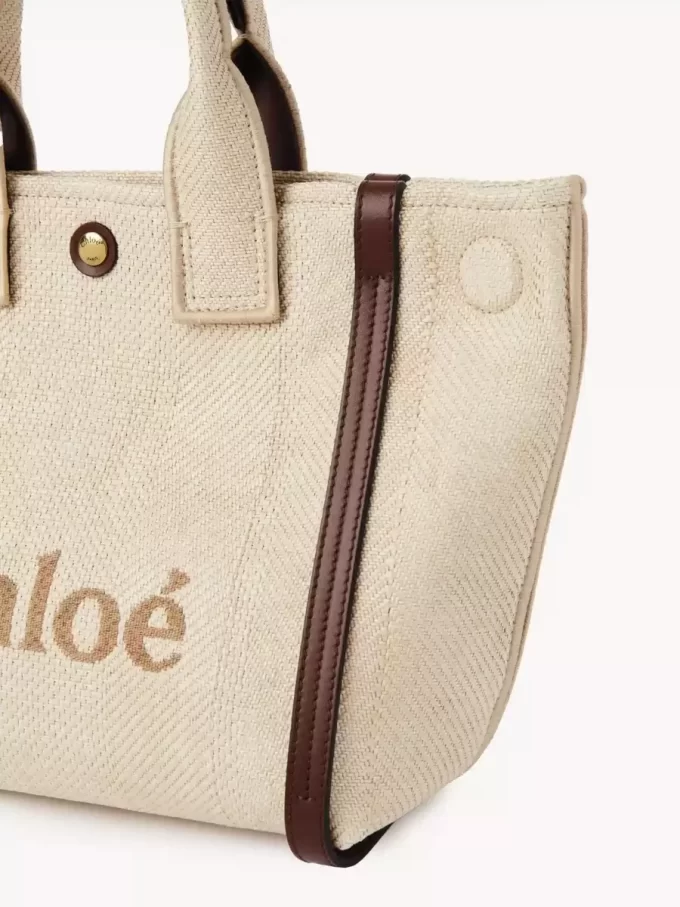 Kleine Chloé Carry-Einkaufstasche aus Fasern mit Basteffekt Kleine Chloé Carry-Einkaufstasche aus Fasern mit Basteffekt