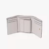 Kleine Chloé Iconic Trifold mit Münzfach aus genarbtem Leder