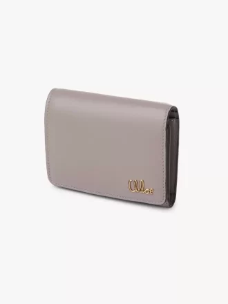 Kleine Chloé Iconic Trifold mit Münzfach aus glänzendem Leder